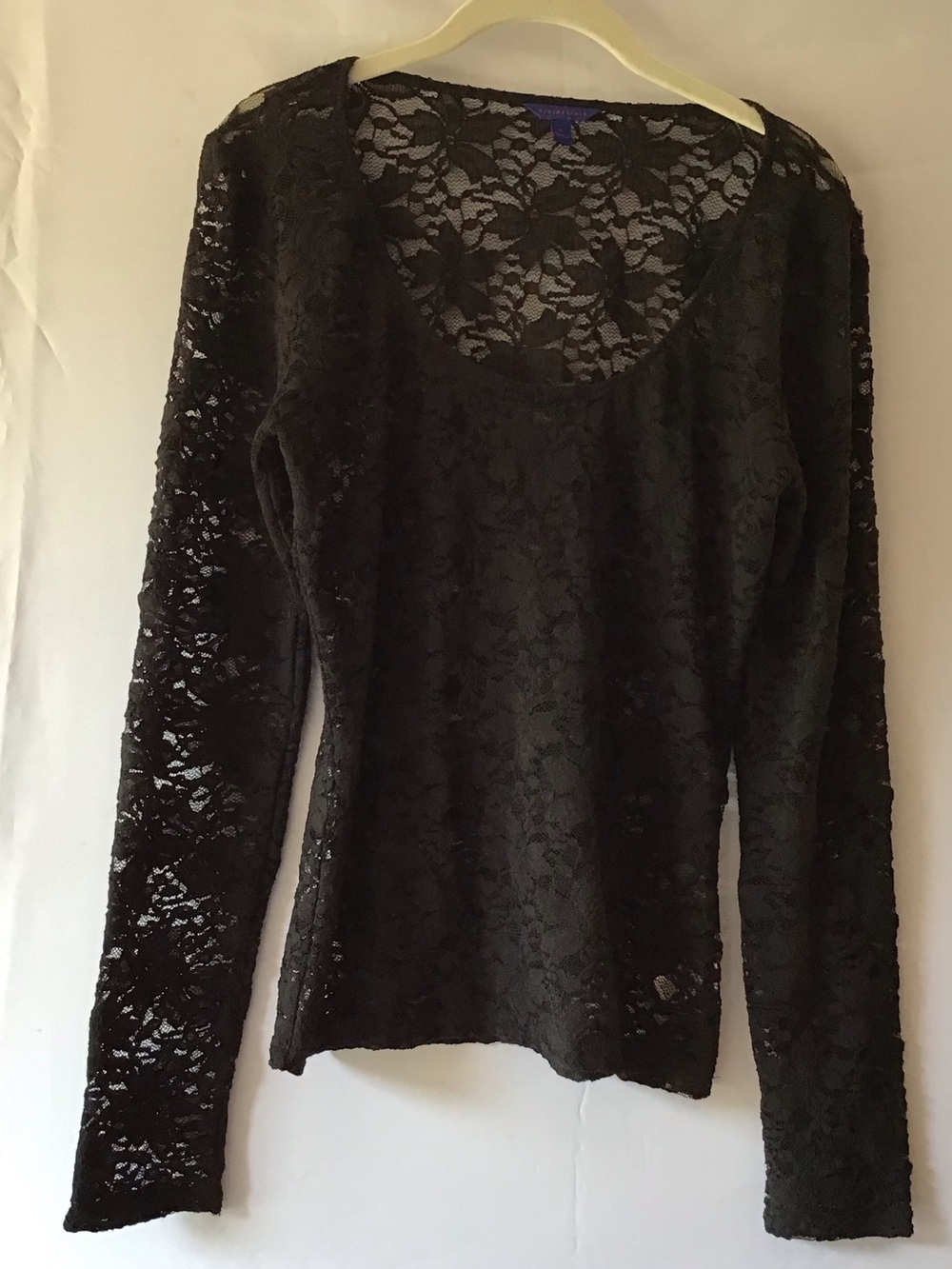374 Aeropostale Black Lace Long Sleeve Scoop Neck Top